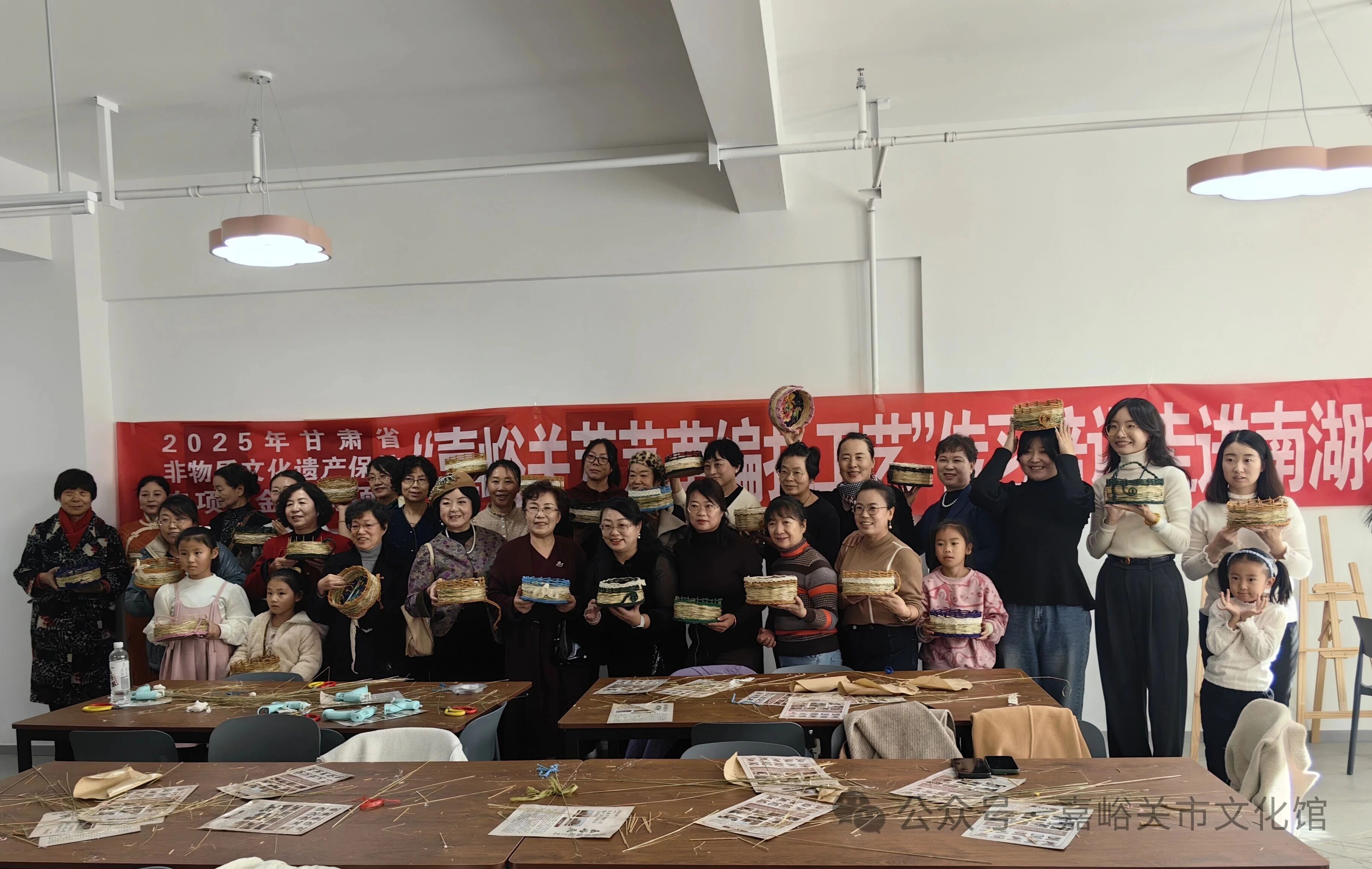 非遗薪火 扎根社区 | 嘉峪关芨芨草编扎技艺为南湖社区群众文化赋能非遗新生机