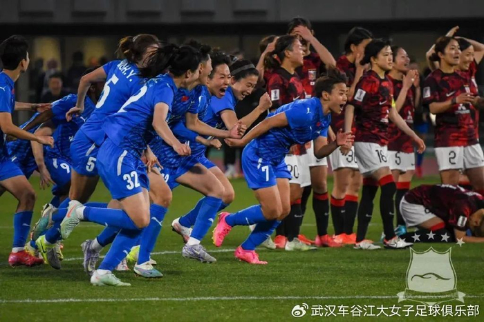 常卫魏复盘亚冠夺冠：陈晨扑点有预谋 王霜罚点球是性格