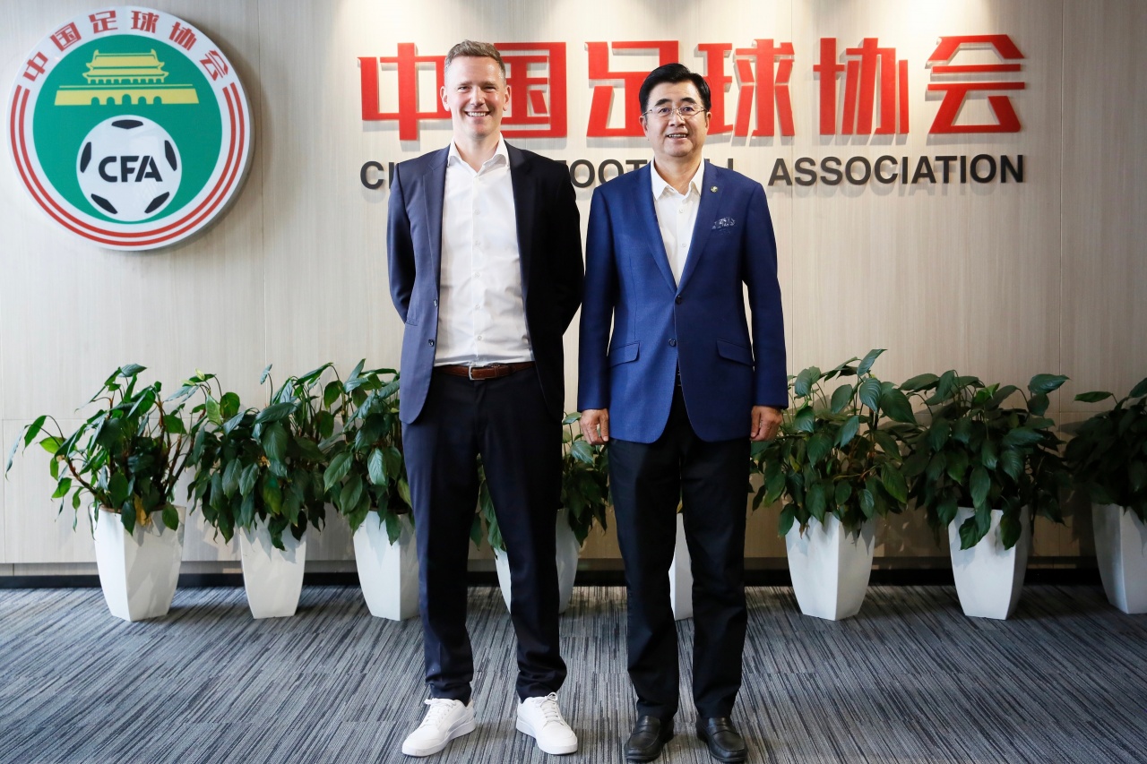 中国足协与多特蒙德签署青训备忘录,宋凯强调施拉普纳以来历史传承 中国足协与多特蒙德签署青训备忘录,宋凯强调施拉普纳以来历史传承