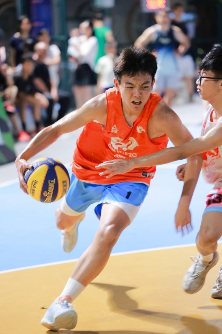 FIBA Open 3x3深圳石厦站收官 田面股份21-5血洗平山股份夺围村组冠军 FIBA Open 3x3深圳石厦站收官 田面股份21-5血洗平山股份夺围村组冠军