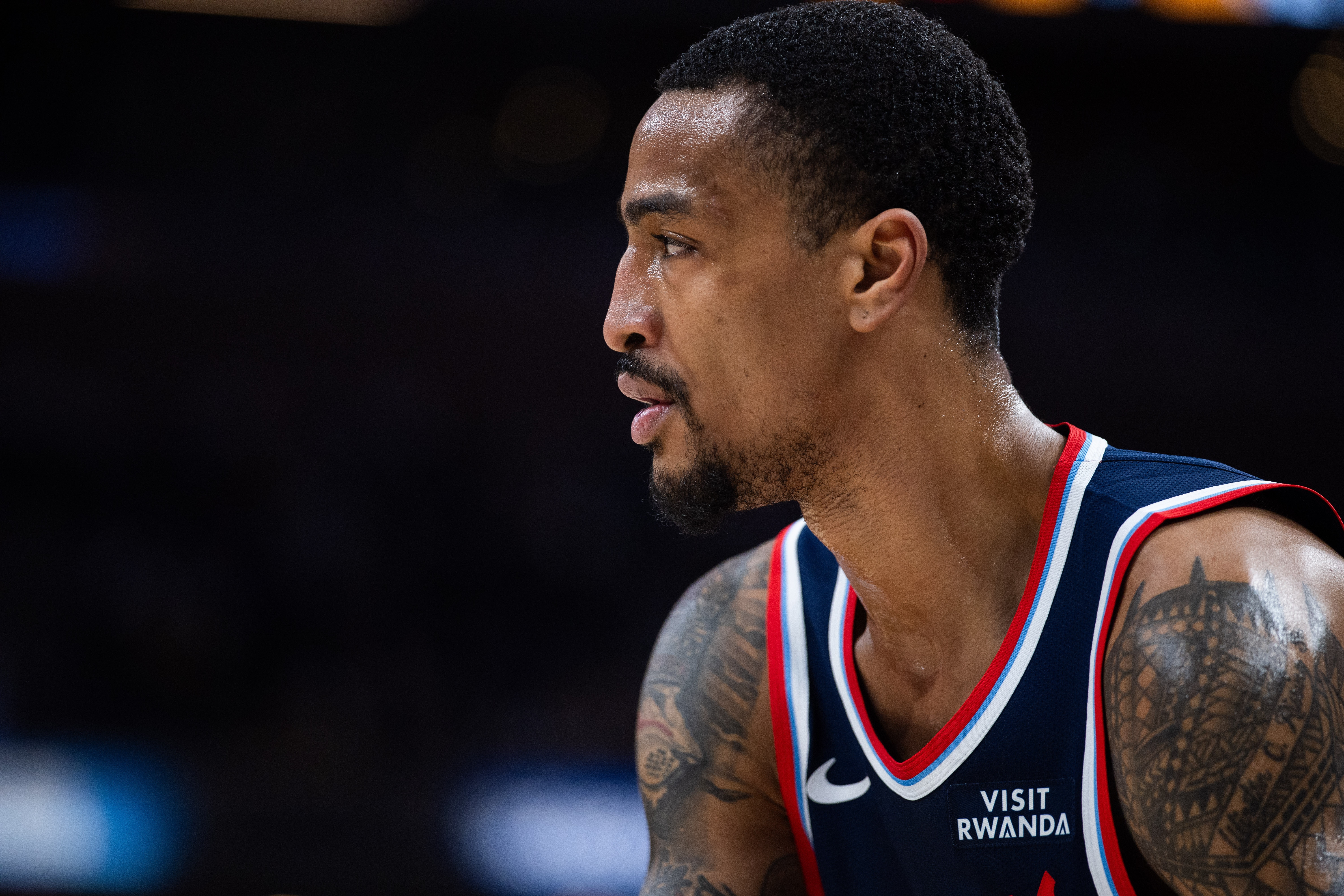 詹姆斯加盟76人跃升第5，雷霆马刺尼克斯居前三，NBA休赛期实力榜巨震