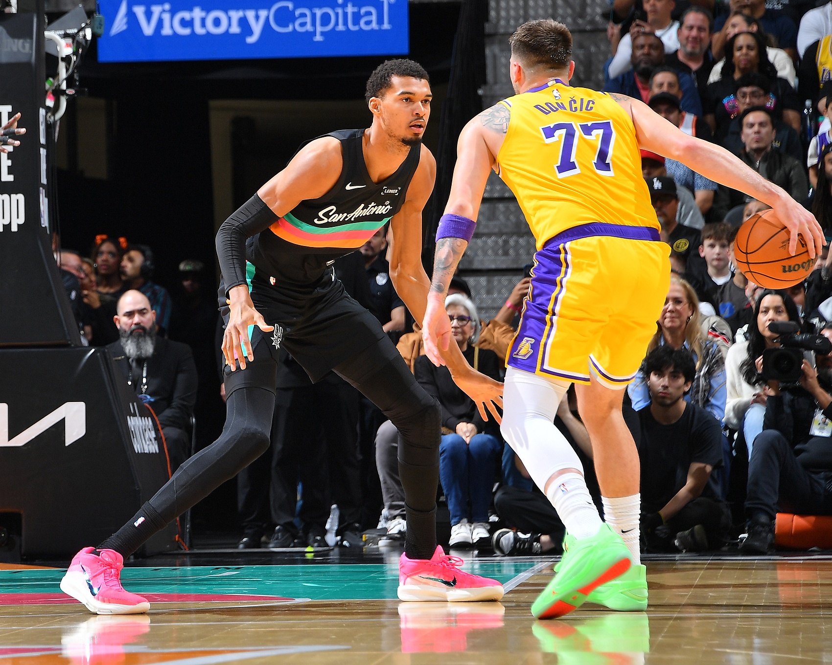 露天看台2030年NBA球员预测:文班登顶东契奇第二 露天看台2030年NBA球员预测:文班登顶东契奇第二