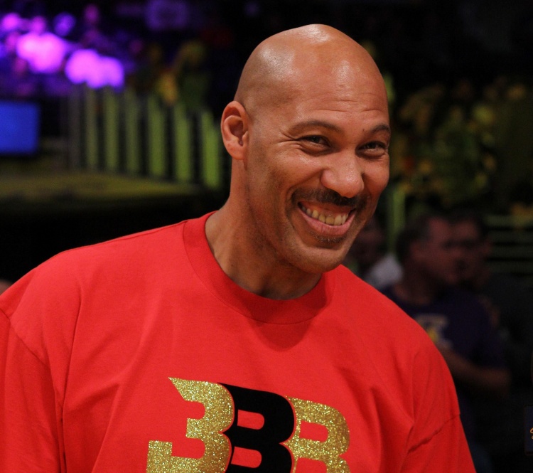 球爹谈压力定义:NBA赛场不算压力 入室抢劫二选一才是