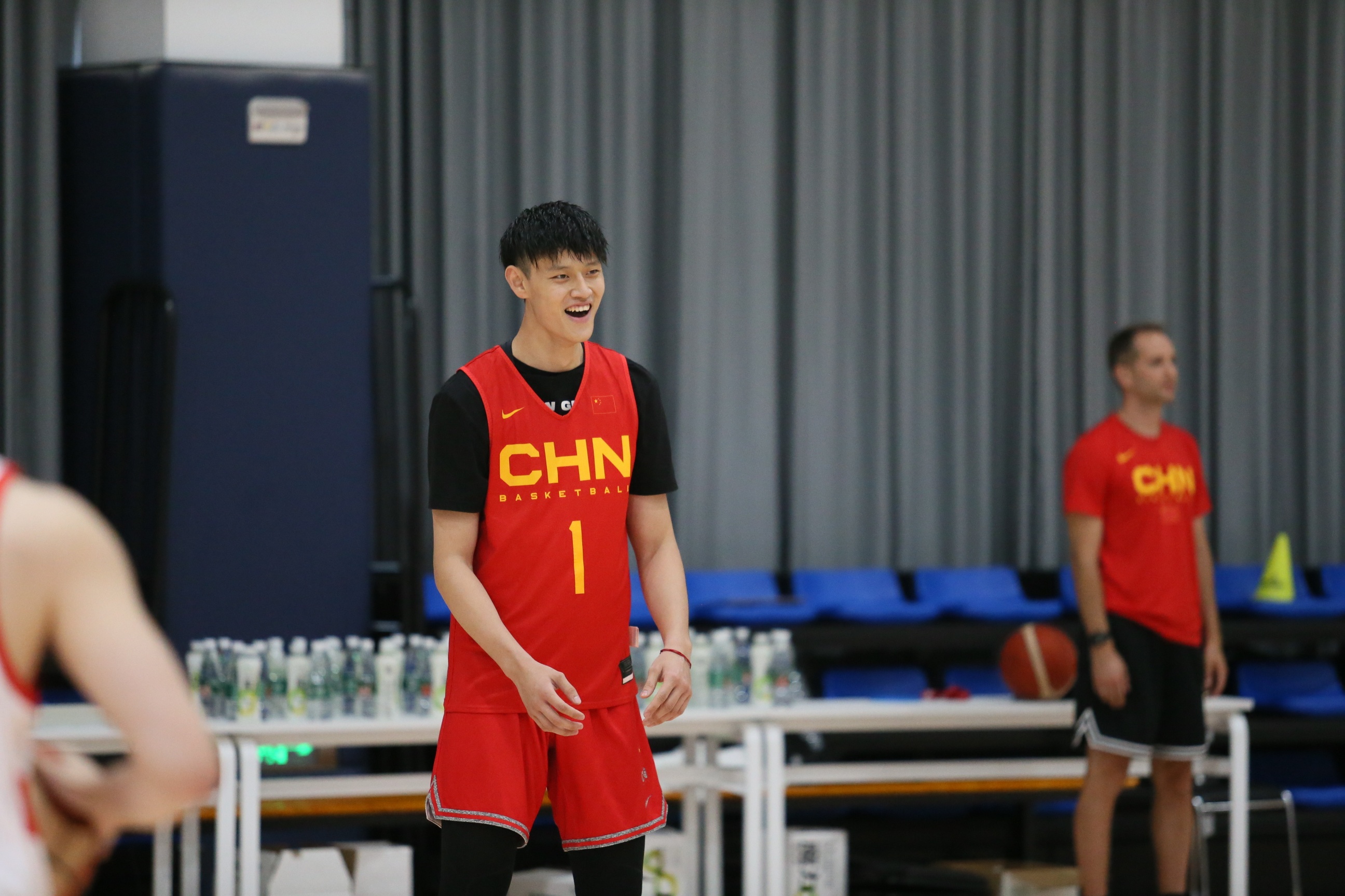 中国男篮集训再减员 曾凡博王浩然赵维伦离队